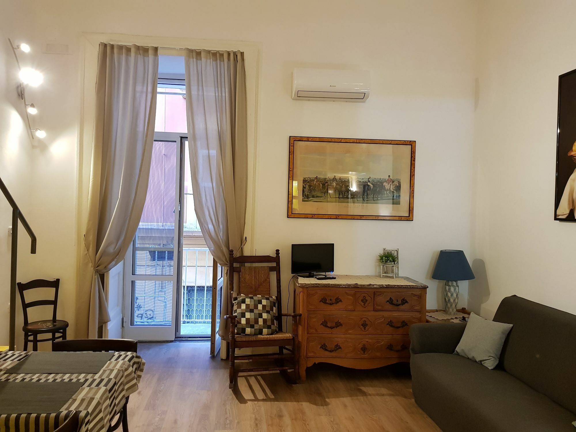 Apartament Graziella 27 Neapol Zewnętrze zdjęcie